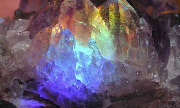 The Power of Precious Stones: Harnessing the Healing Energy of Crystals