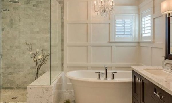 Revamp Your Restroom: 10 Stunning Bathroom Design Ideas