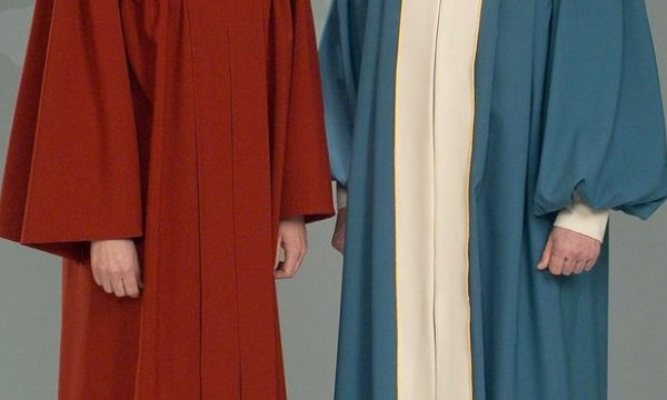 Harmonious Elegance: The Magic of Kids Choir Gowns